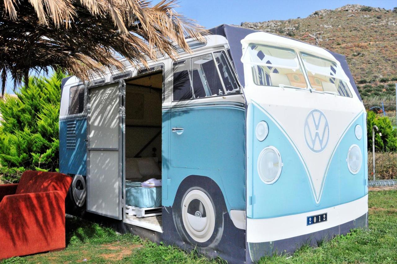 Cornelia Hippie Magic Bus Vila Kíssamos Exterior foto